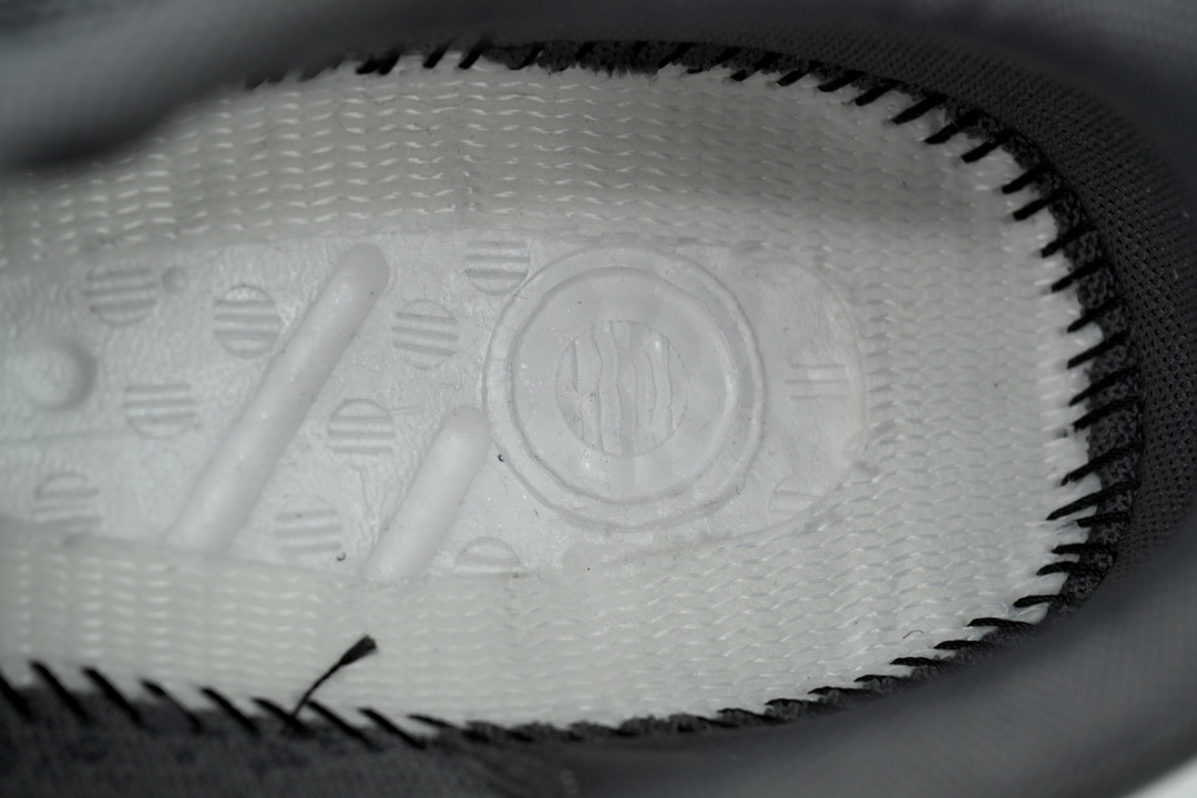 KI6046 adidas VELOSTAR Grey