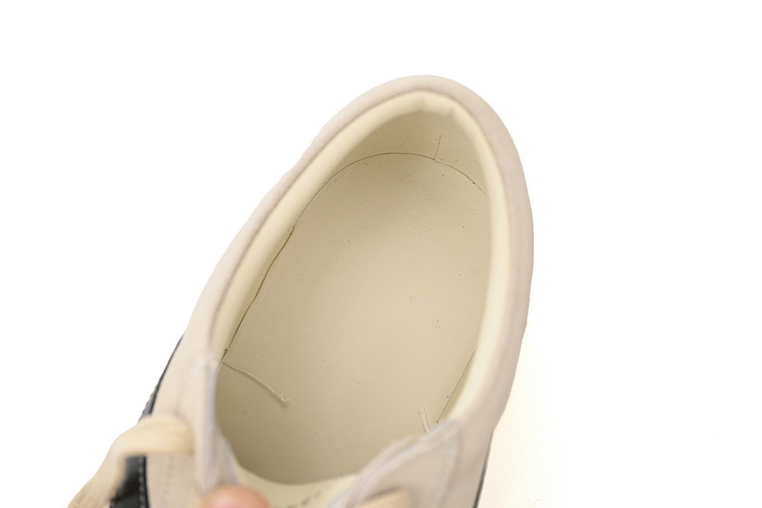 RU01C4897 LPOLVS-911 RICK OWENS Black And White