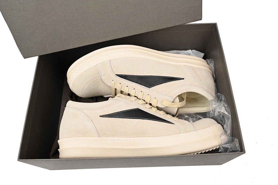 RU01C4897 LPOLVS-911 RICK OWENS Black And White