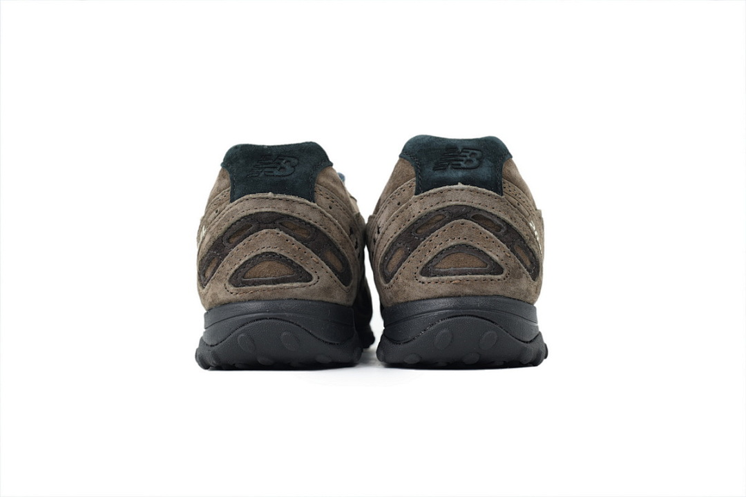 U204LBC1 Basketcase x New Balance 204L