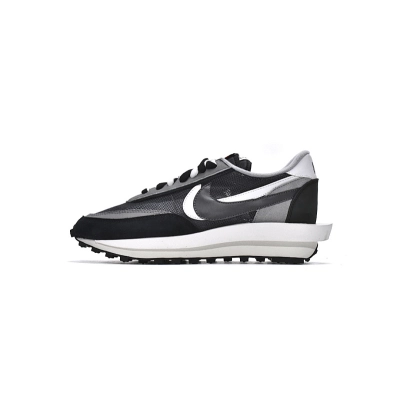BV0073-001 Sacai x Nike LDV Waffle Black 01