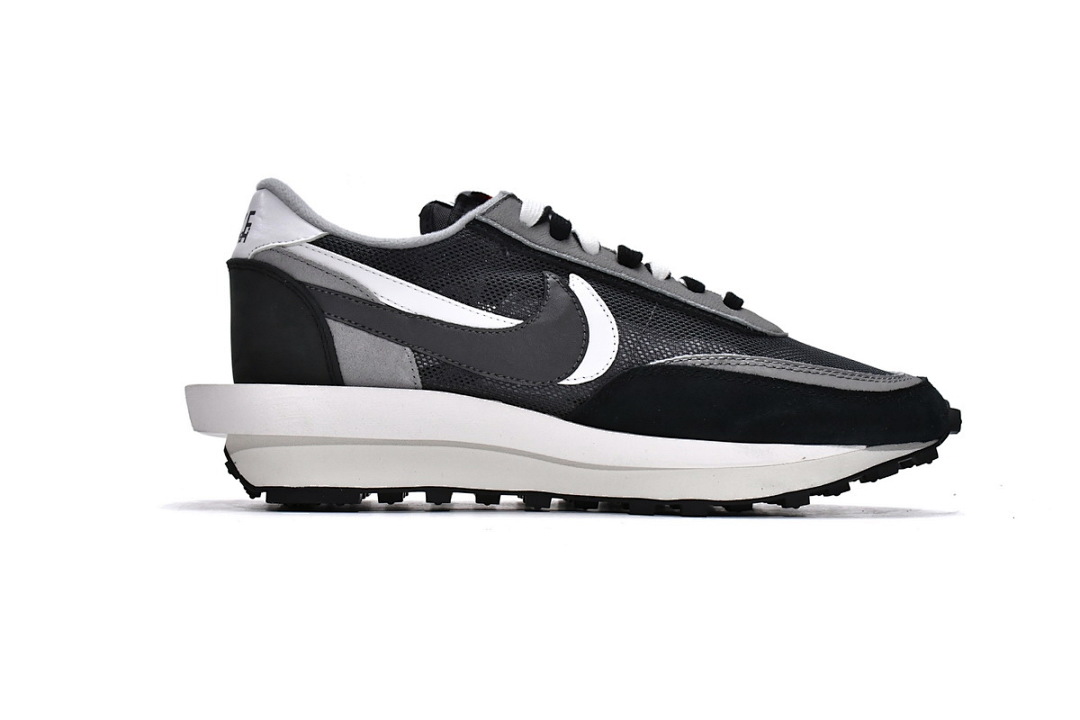 BV0073-001 Sacai x Nike LDV Waffle Black