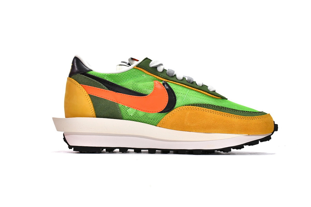 BV0073-300 Sacai x Nike LDV Waffle Green Gusto
