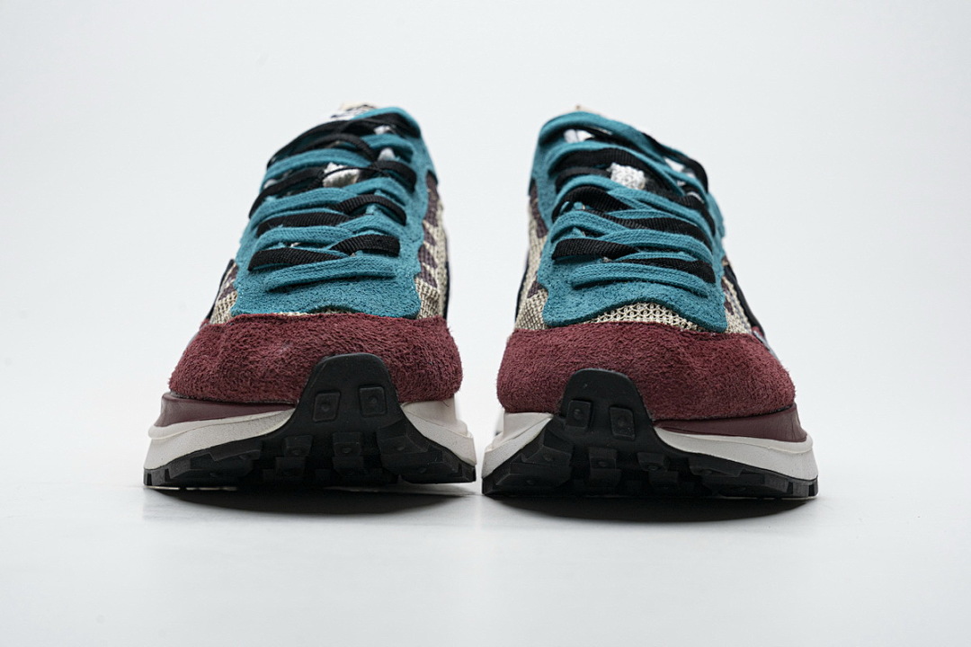 CI9928-301 Sacai x Nike Pegasua Vaporfly String Black Villain Red