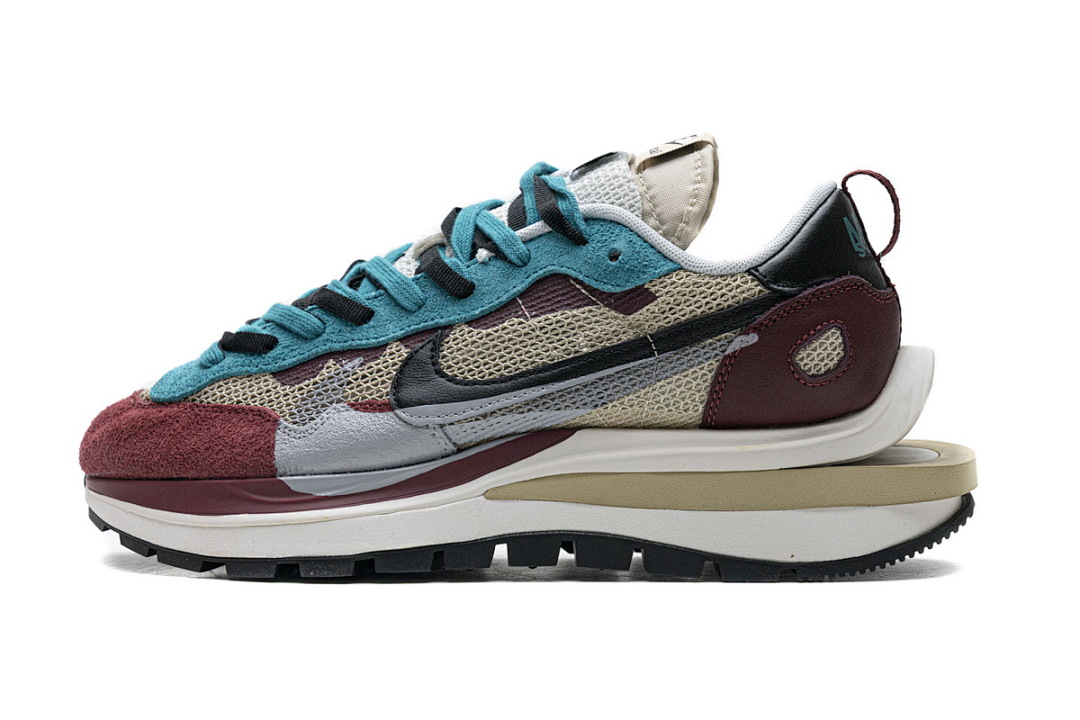 CI9928-301 Sacai x Nike Pegasua Vaporfly String Black Villain Red