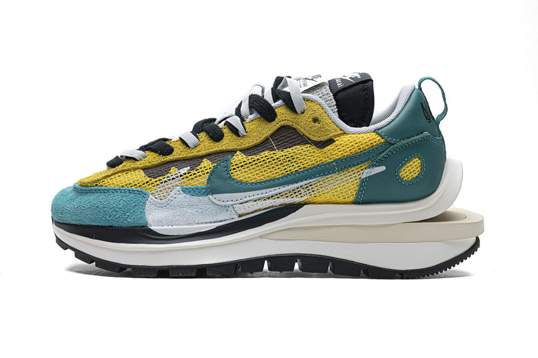 CV1363-700 Sacai x Nike Pegasua Vaporfly Yellow Green
