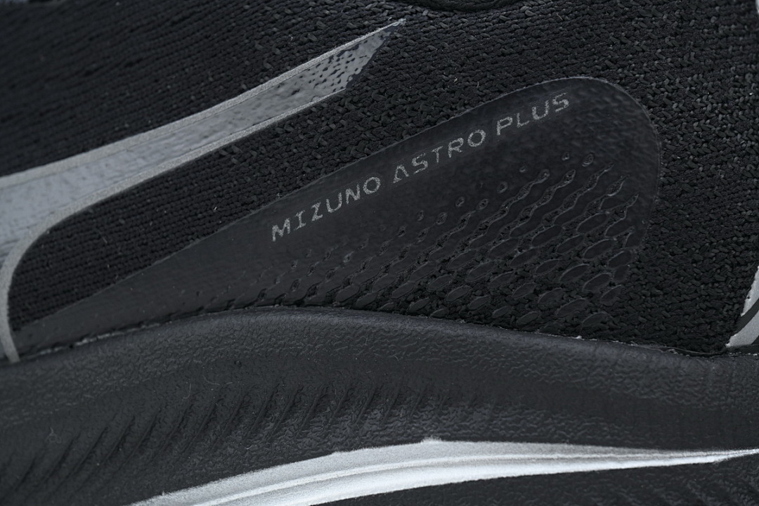 D1GH240101 Mizuno Astro Plus
