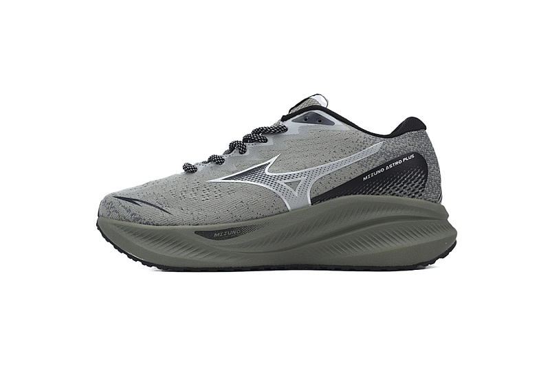 D1GH240102 Mizuno Astro Plus