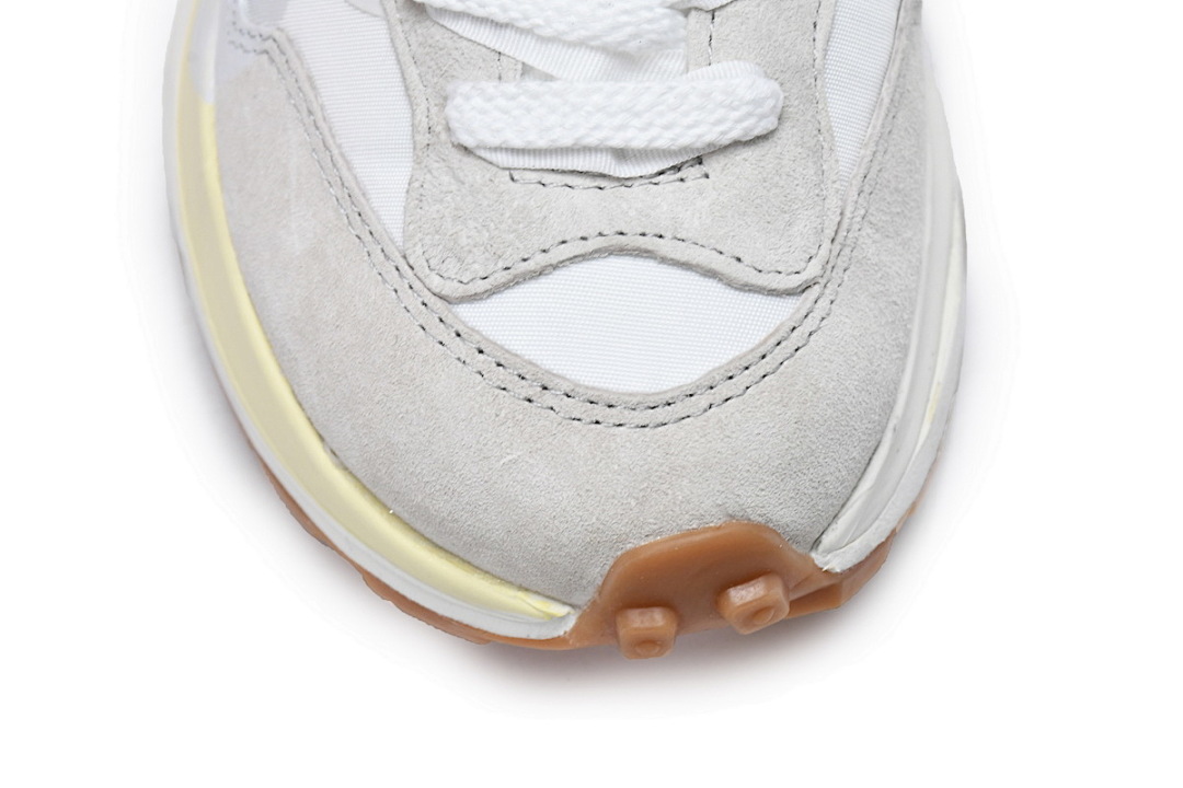 DD1875-100 Sacai x Nike VaporWaffle White