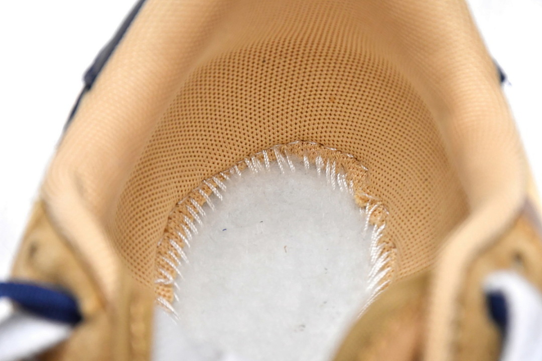 DD1875-200 Sacai x Nike VaporWaffle Sesame and Blue Void