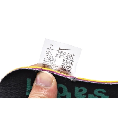 DD3035-200 Sacai x Nike Pegasua Vaporfly String Black Villain Red 02