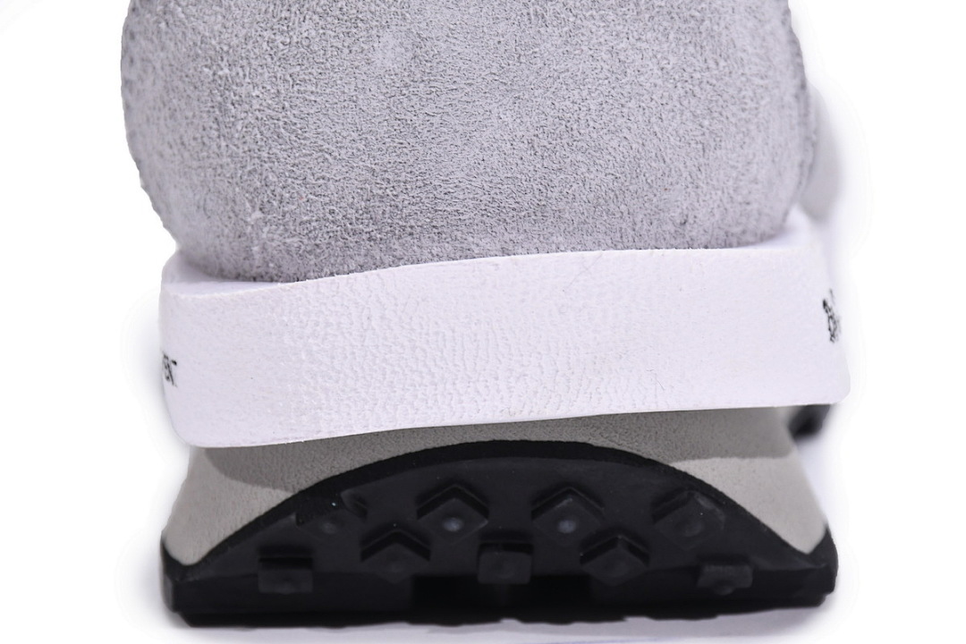 DH2684-001 Fragment Design x sacai x Nike LDWaffle Light Smoke Gre