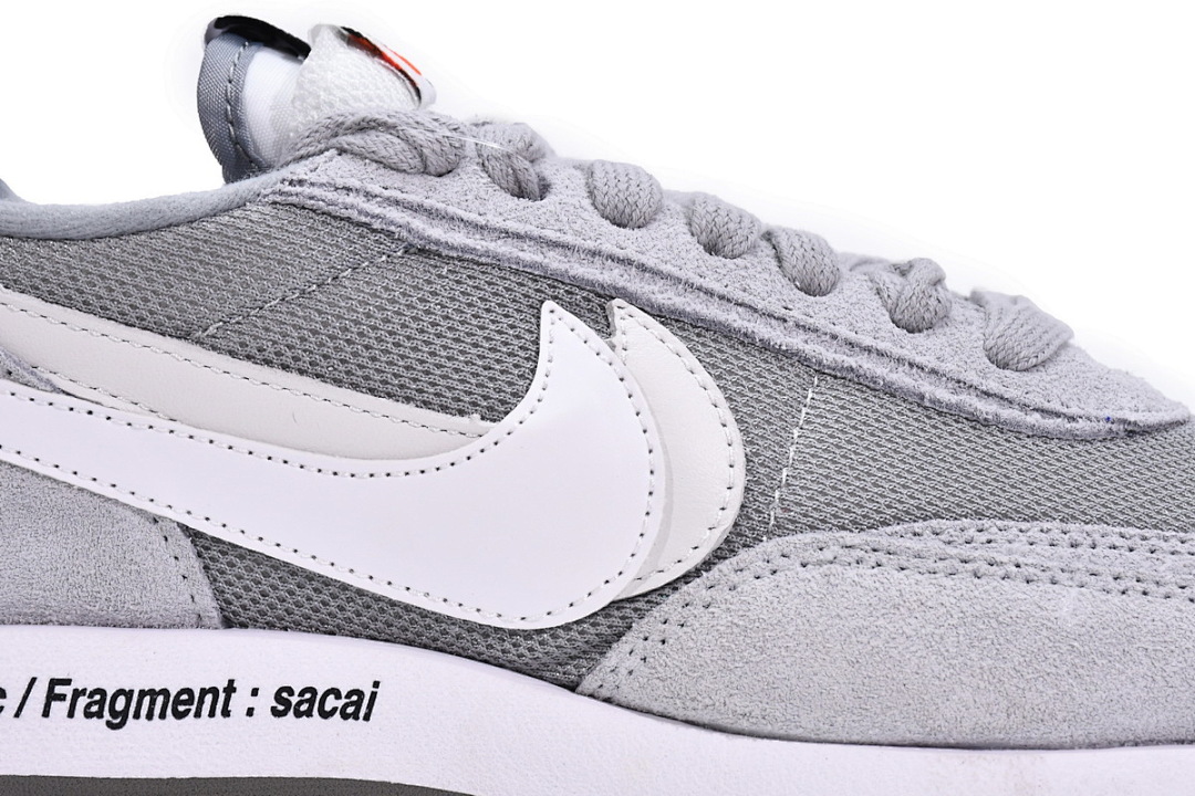 DH2684-001 Fragment Design x sacai x Nike LDWaffle Light Smoke Gre