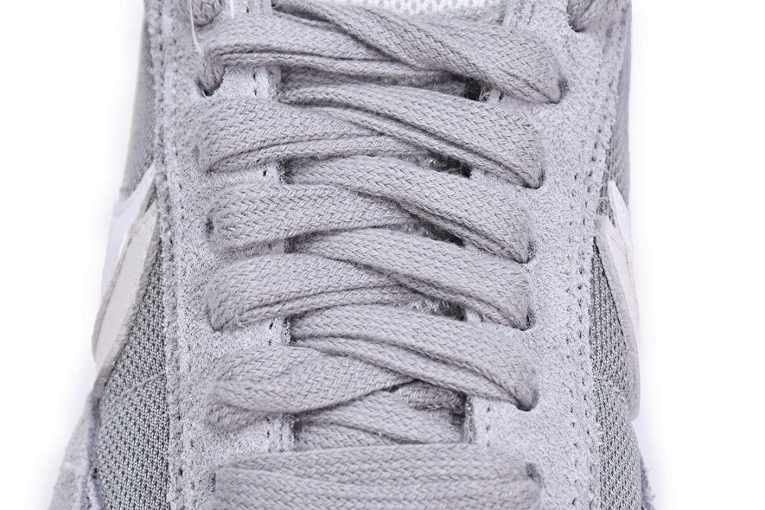 DH2684-001 Fragment Design x sacai x Nike LDWaffle Light Smoke Gre