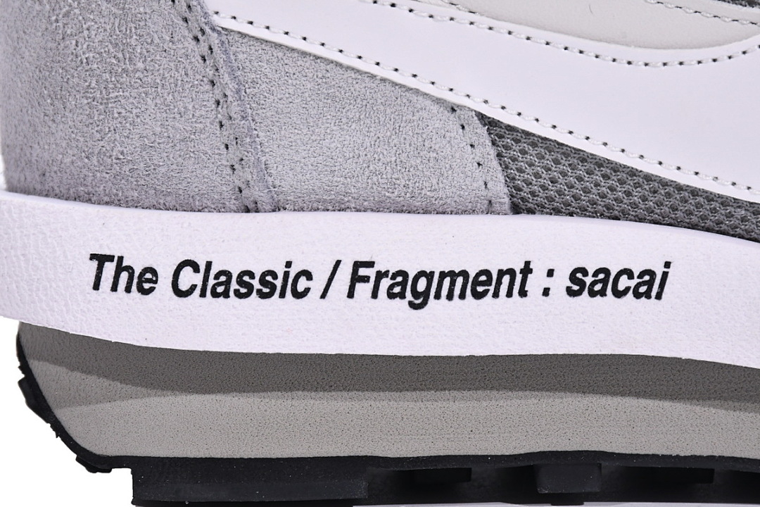 DH2684-001 Fragment Design x sacai x Nike LDWaffle Light Smoke Gre