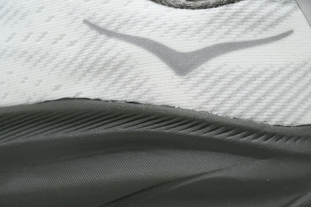 HMS HOKA Clifton 9 GORE-TEX