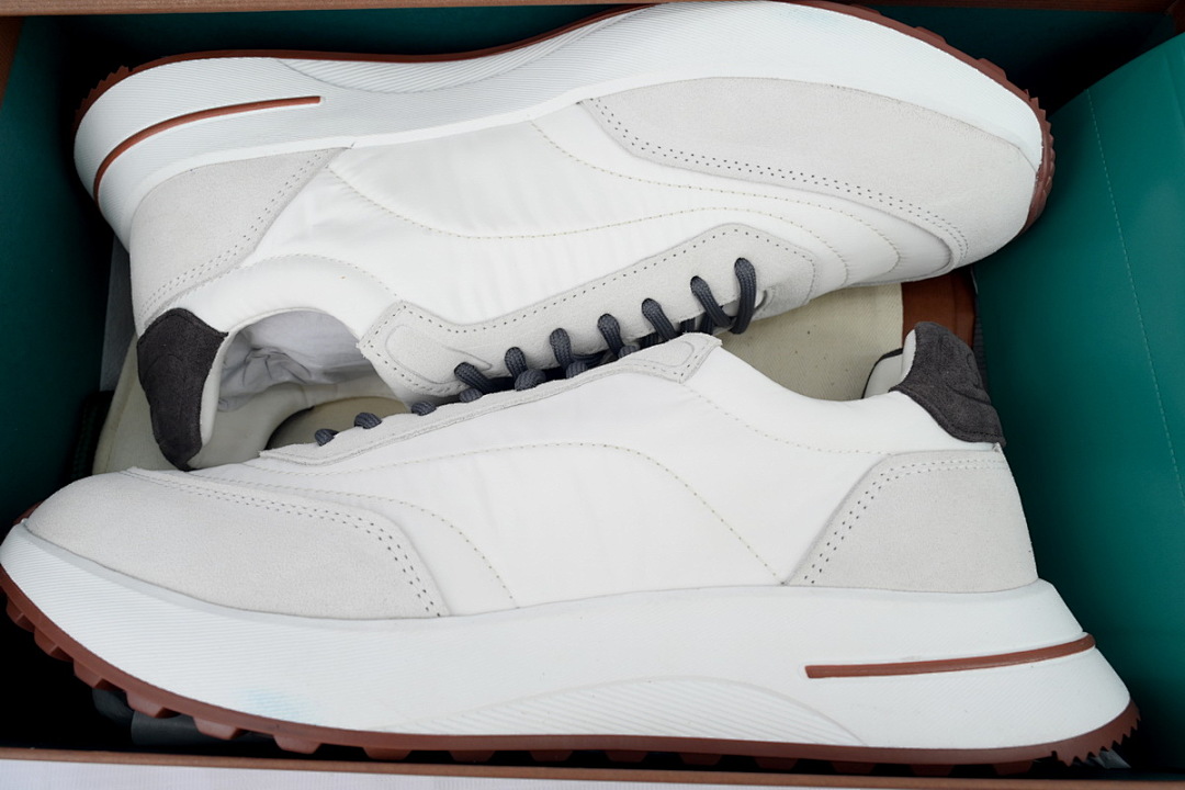 Loro Piana White
