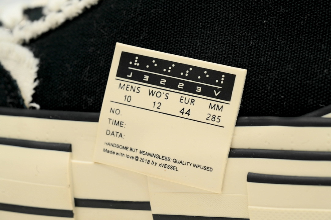 Lows Crooked SHOE Black