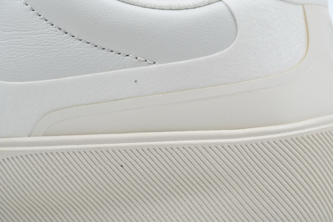 LU-01 Lululemon Cityverse White