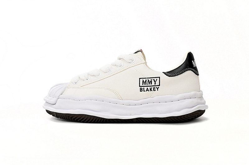 MIHARA YASUHIRO White And All White And Black Tail