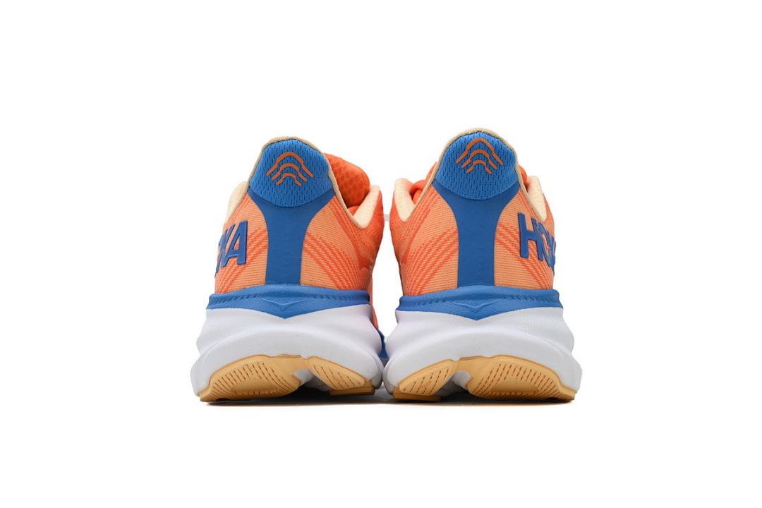 VOIM HOKA Clifton 9 2E Wide