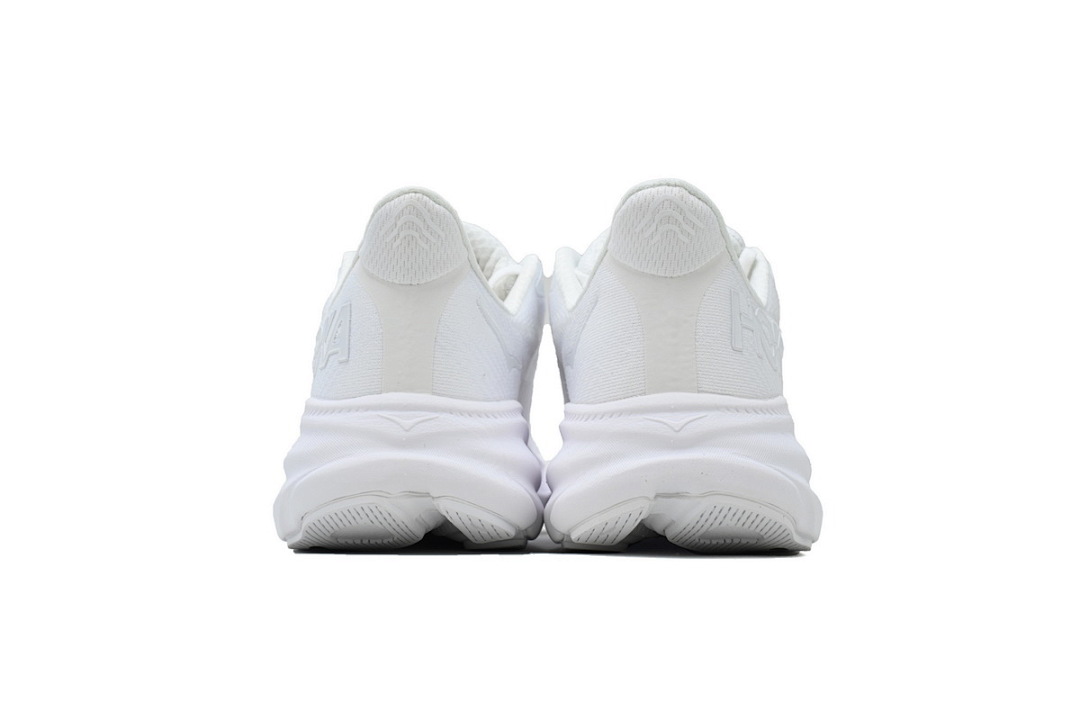 WWH HOKA Clifton 9