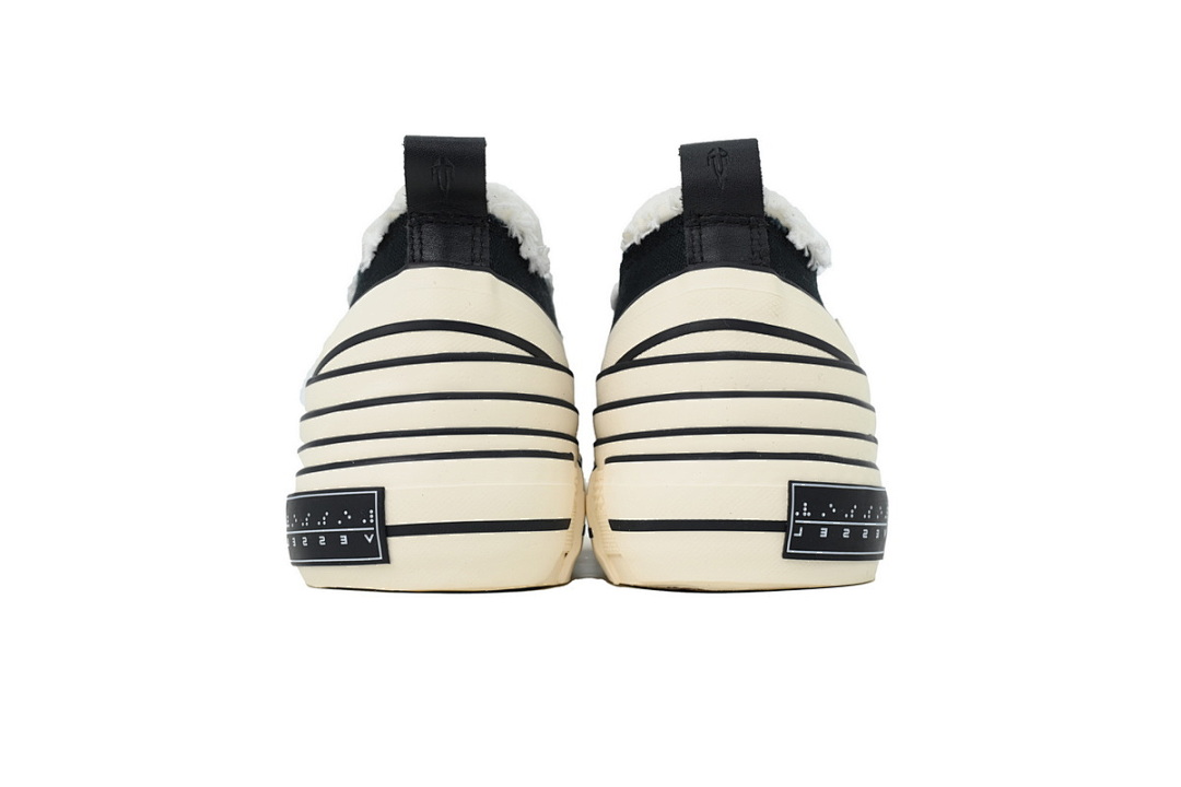 xVESSEL New Thick Soled Black