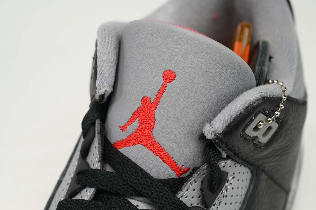A Ma Manière  Air Jordan 3 Retro SP Noir Ciment