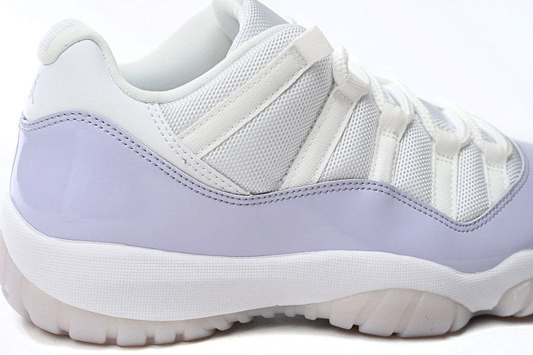  Air Jordan 11 Low AH7860-101