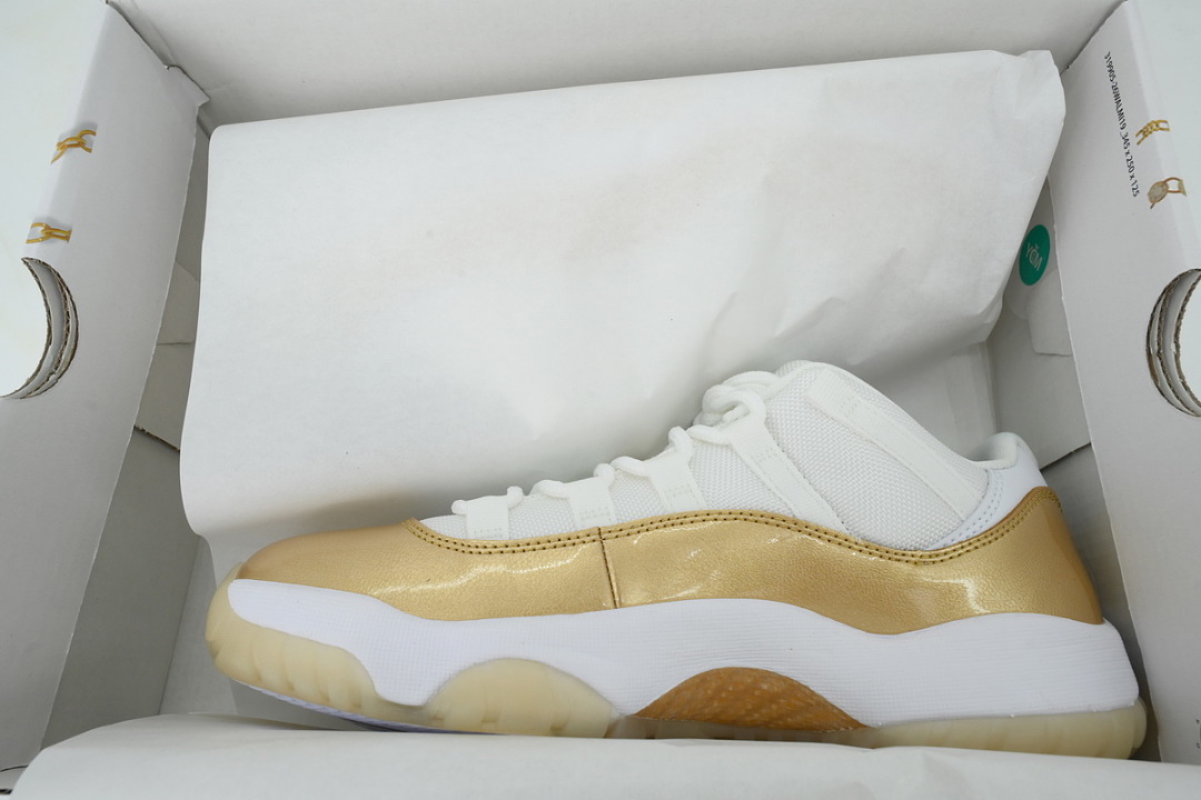 Air Jordan 11 Low AH7860-102