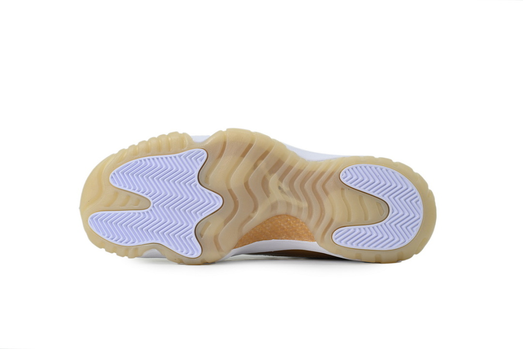 Air Jordan 11 Retro Low White Metallic Gold Basketball Shoes AH7860-102