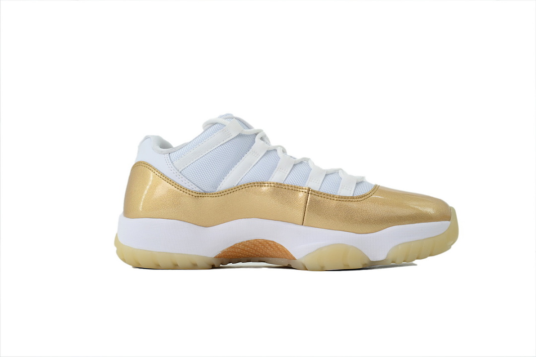 Wmns Air Jordan 11 Low AH7860-102 