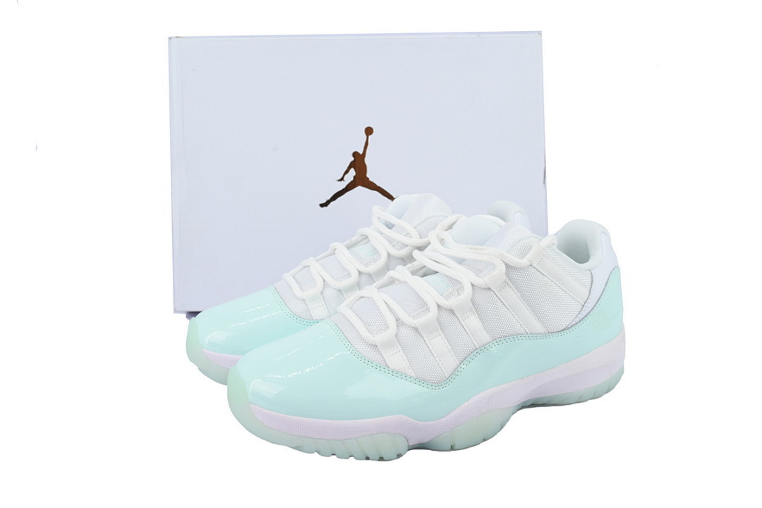 Air Jordan 11 Retro Low  AH7860-103 