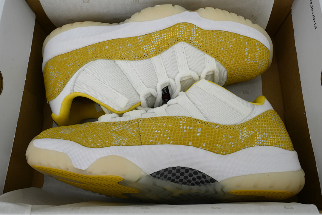 Air Jordan 11 Retro Low WMNS AH7860-107 