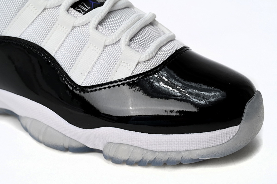 Air Jordan 11 Retro