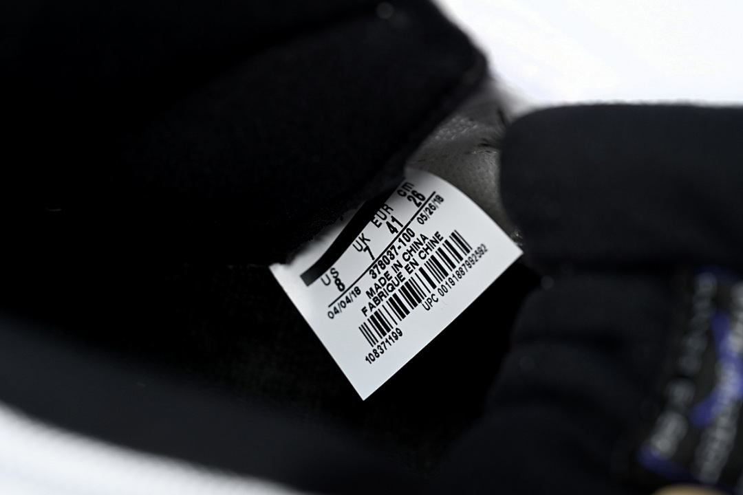 Air Jordan 11 Retro