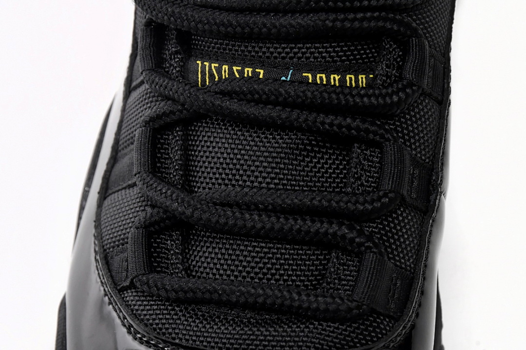 Air Jordan 11 Retro Gamma Blue