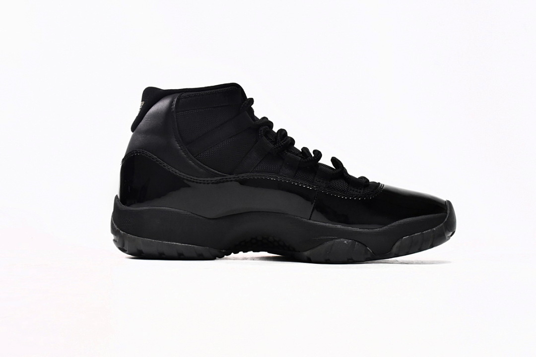 Air Jordan 11 Retro Gamma Blue