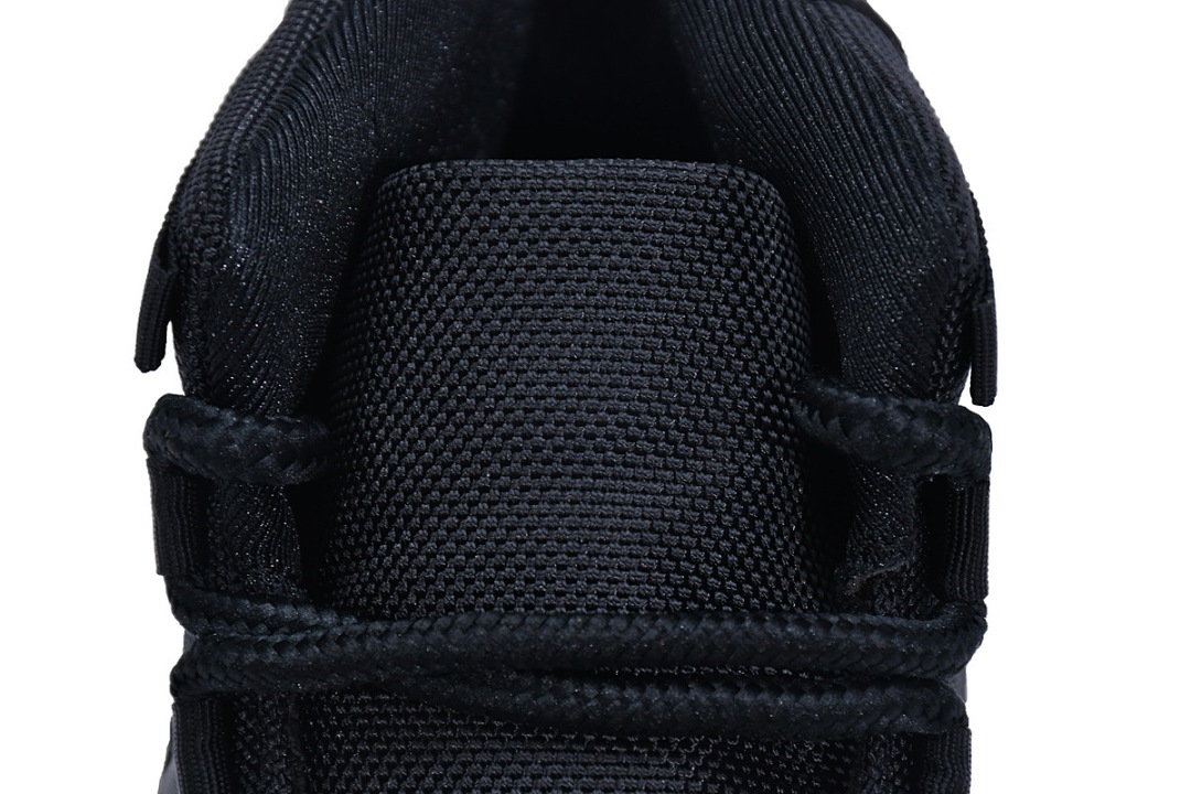 Air Jordan 11 Retro Gamma Blue