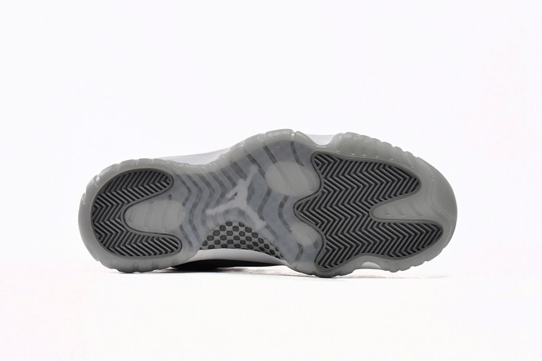 Air Jordan 11 Retro Low Cool Grey