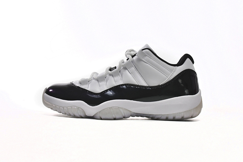 Air Jordan 11   Retro White Black