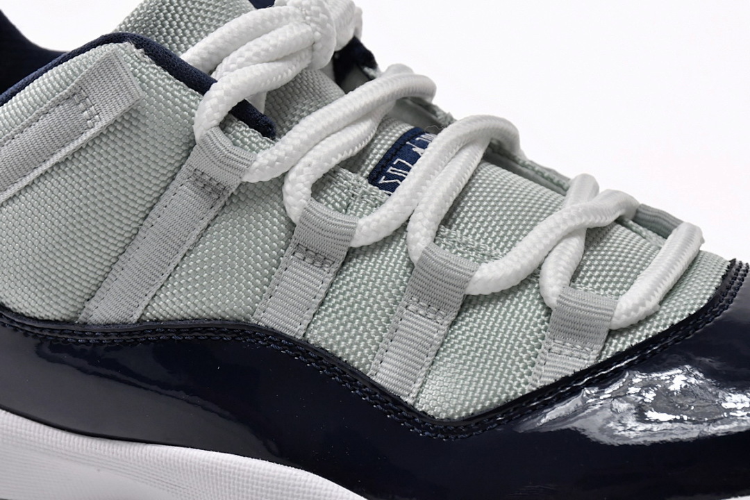 Air Jordan 11 Retro Low Georgetown