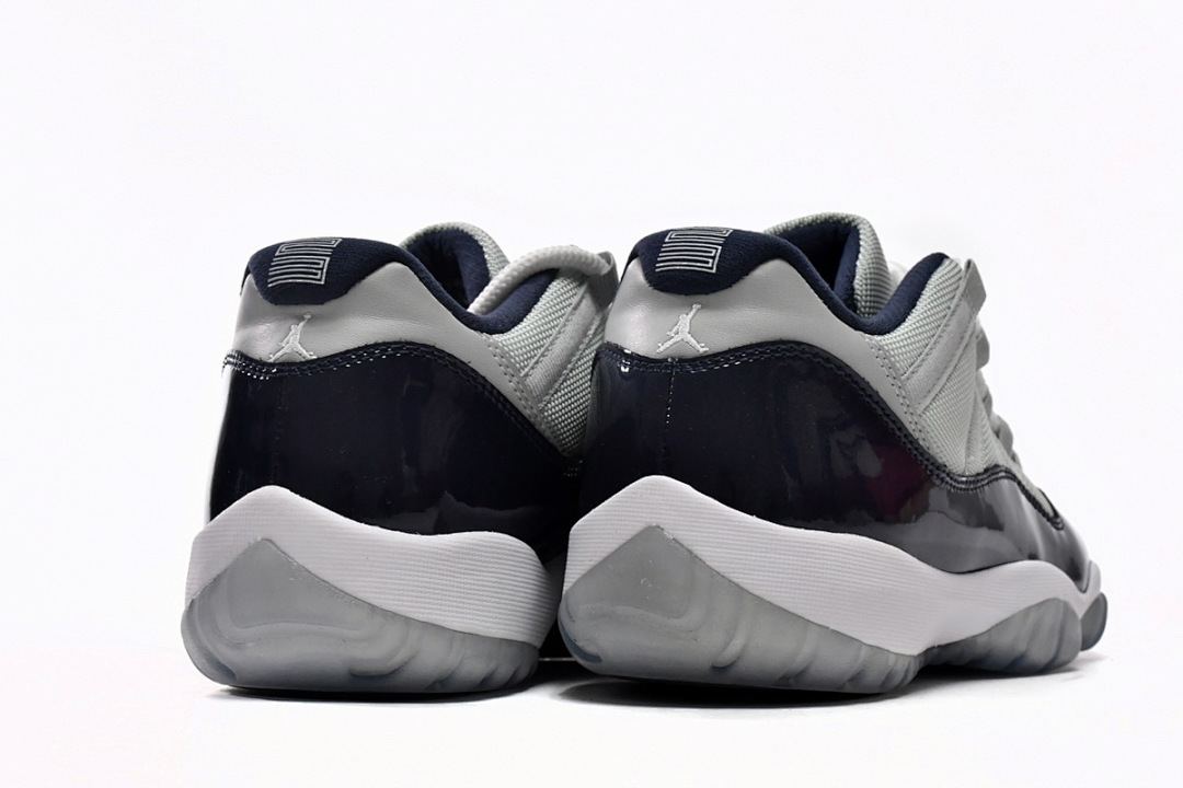 Air Jordan 11 Retro Low Georgetown