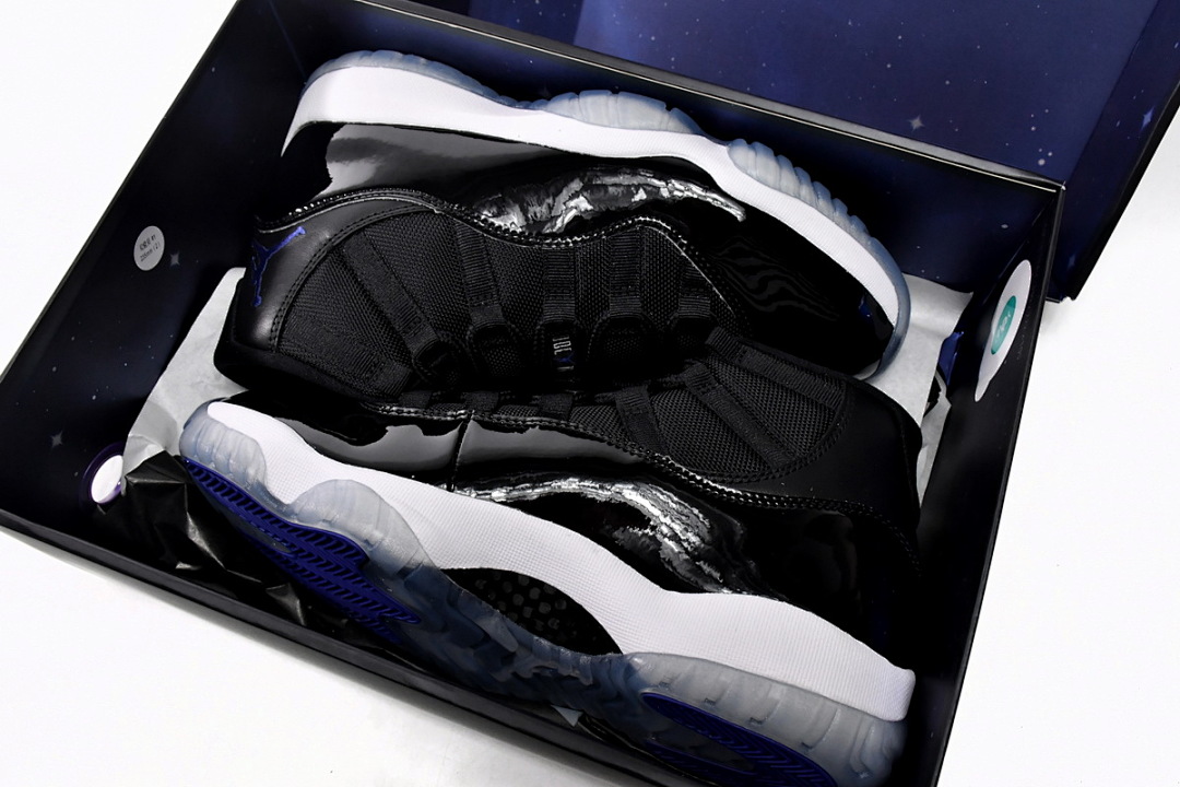Air Jordan 11 Retro Space Jam