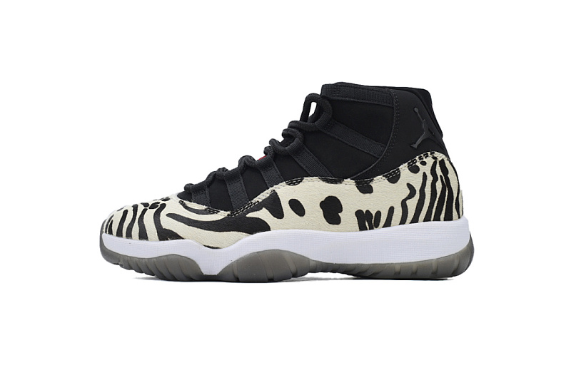 Air Jordan 11 Retro AR0715-010 