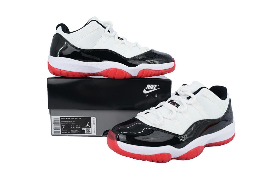 Air Jordan 11 Retro Low Concord Bred AV2187-160