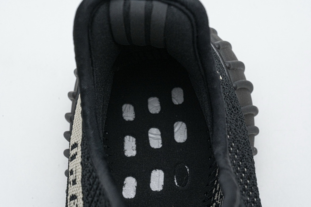 Adidas Yeezy Boost 350 V2 Core Black BY1604