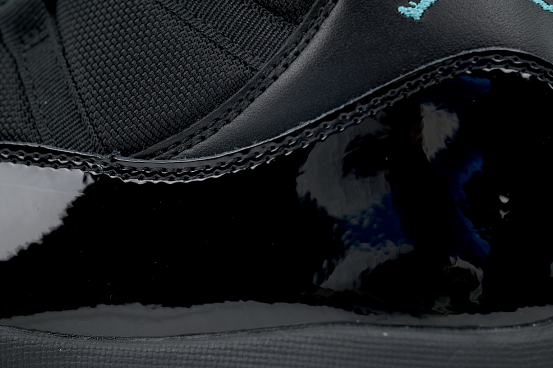 Air Jordan 11 Retro Black Gamma Blue Basketball Shoes CT8012-047