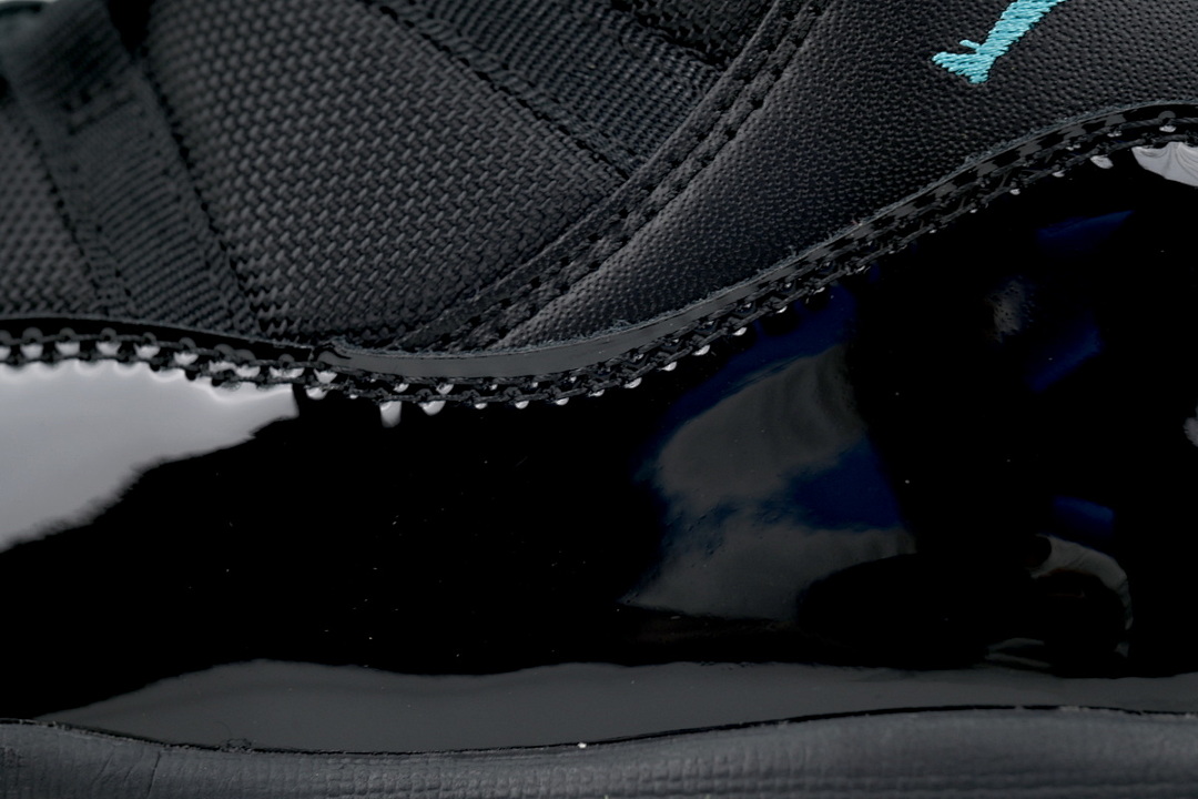 Air Jordan 11 Retro CT8012-047