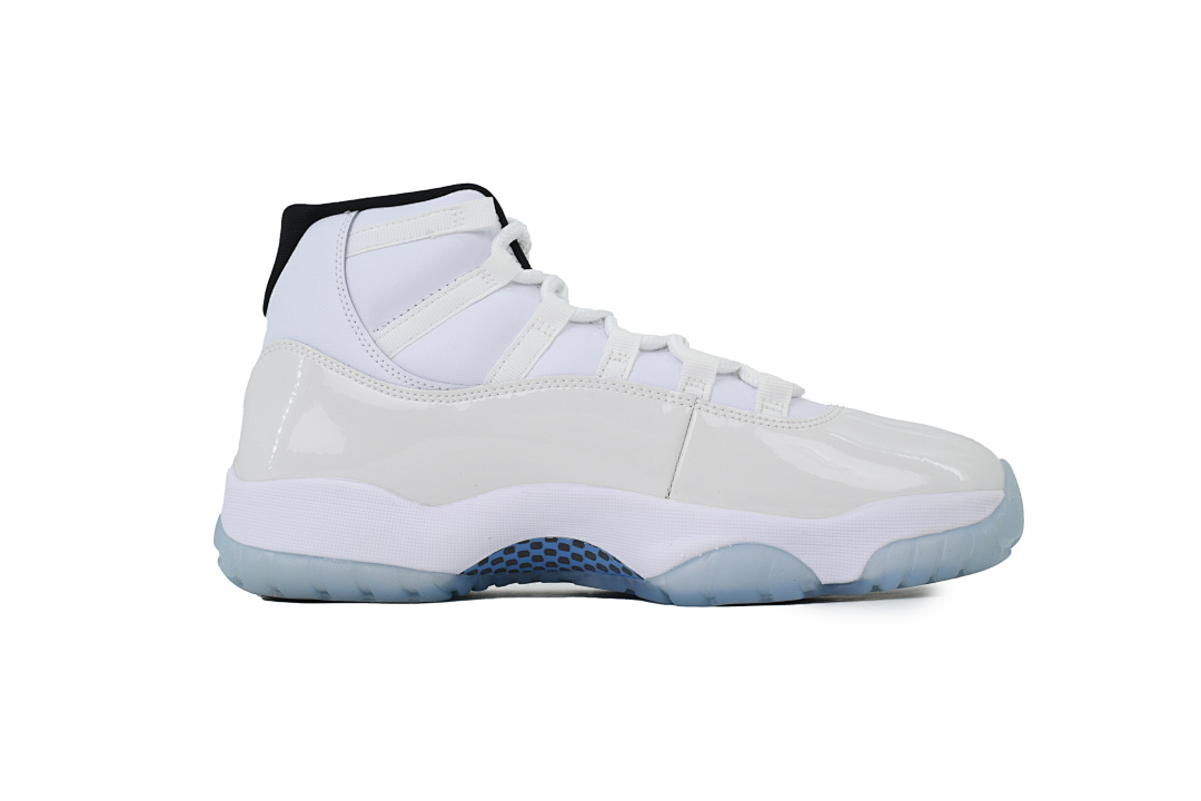 Air Jordan 11 Retro CT8012-104